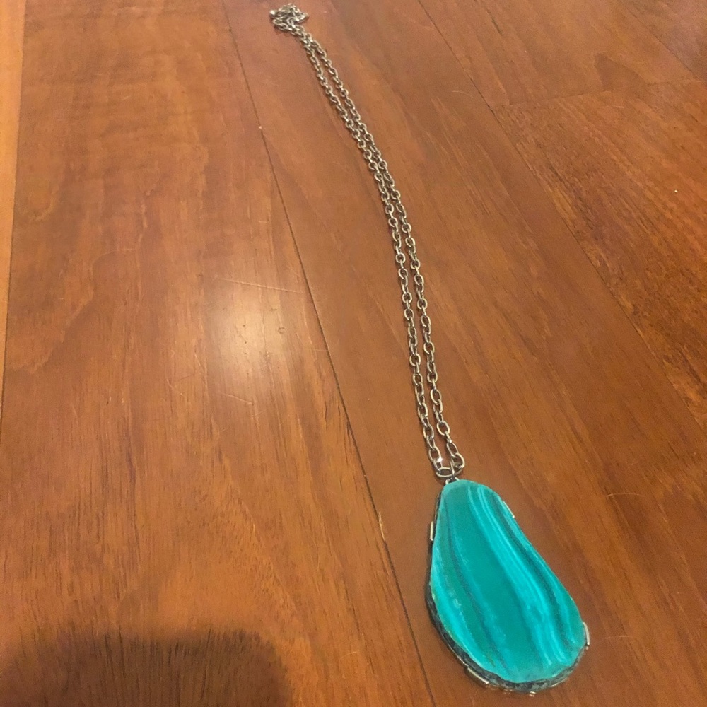 Turquoise stone necklace